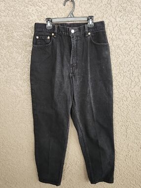Vintage Levi's 550 Jeans Relaxed Fit Tapered Leg Black Denim SHORT